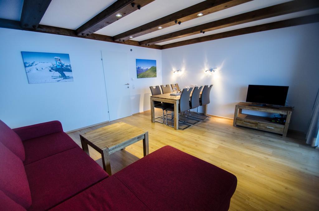 Appartement The Good View By All In One Apartments Zell am See Buitenkant foto