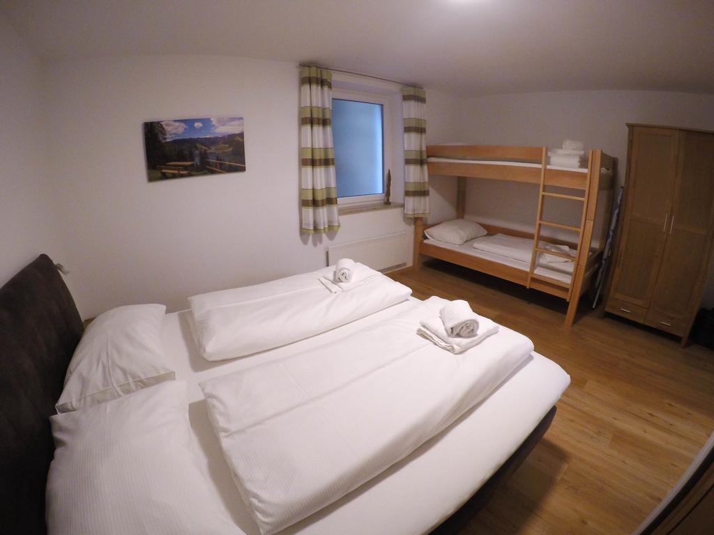 Appartement The Good View By All In One Apartments Zell am See Buitenkant foto