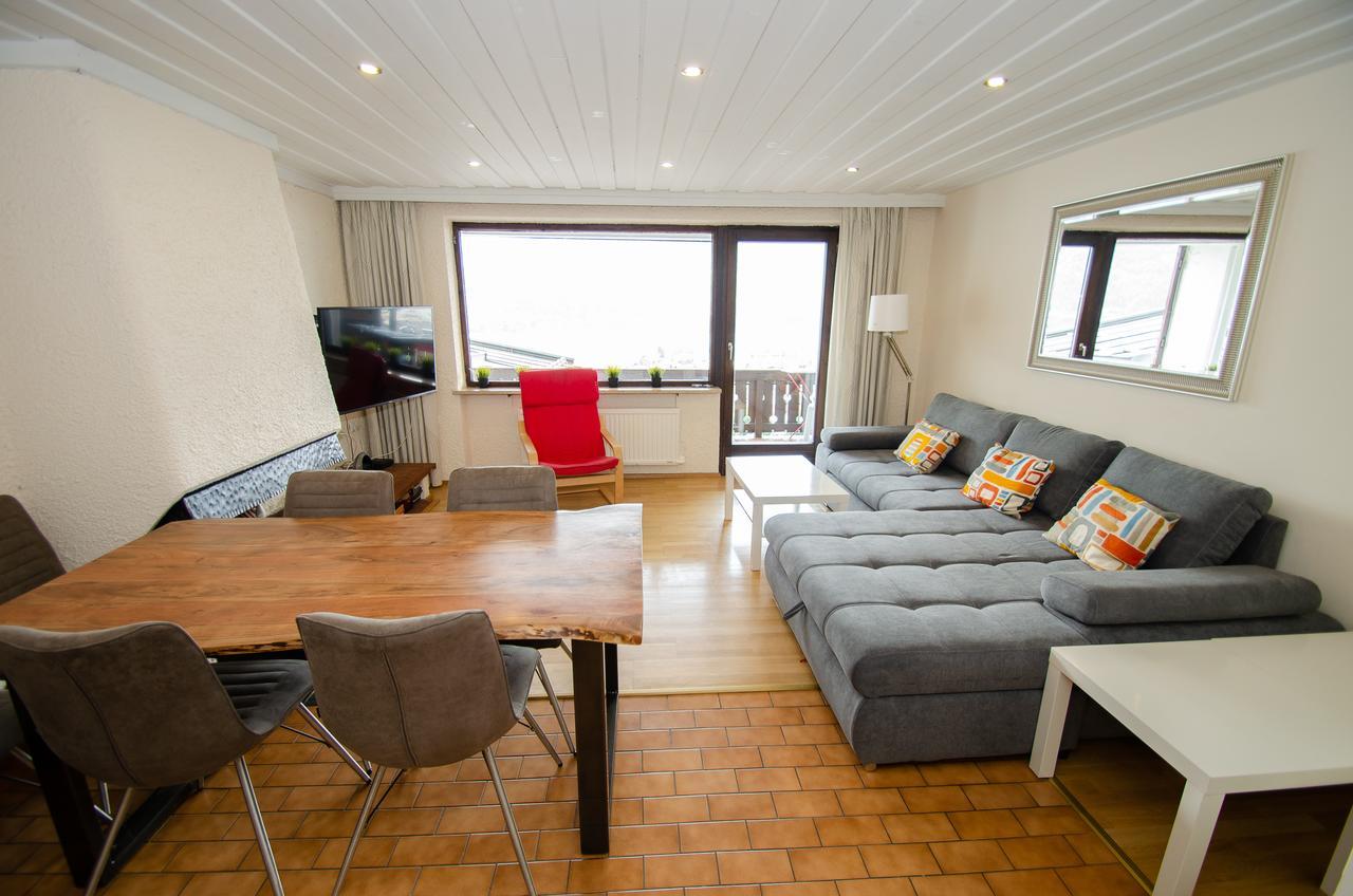 Appartement The Good View By All In One Apartments Zell am See Buitenkant foto